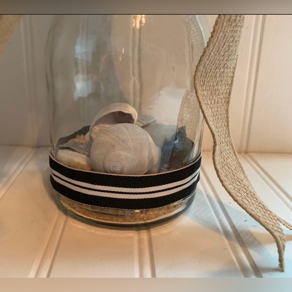 Coastal Carafe decor - Picture 3 of 10